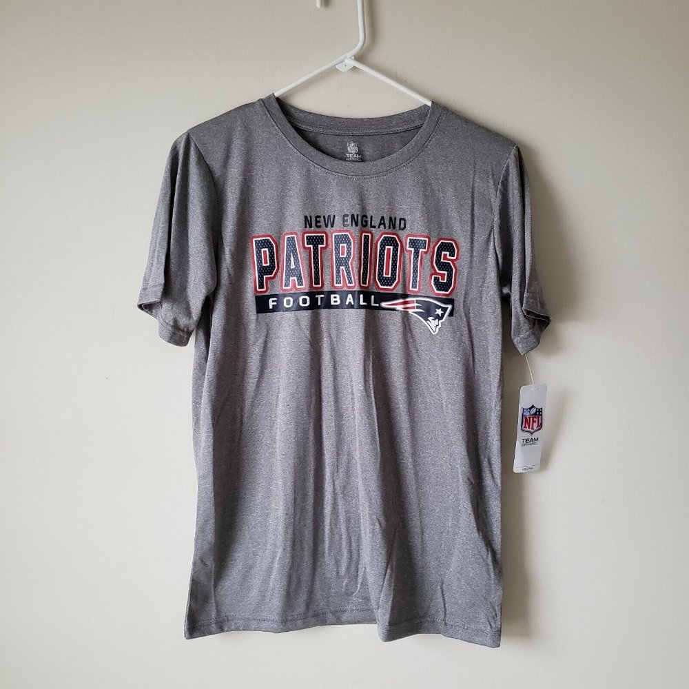 New England Patriots Football Youth Size XL 16/18 S/S T Shirt NFL Gray NWT